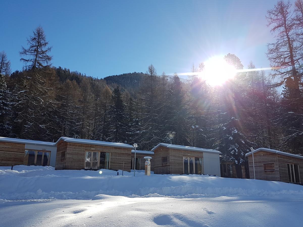 Camping Gravatscha Hotel ซาเมอดัน ภายนอก รูปภาพ